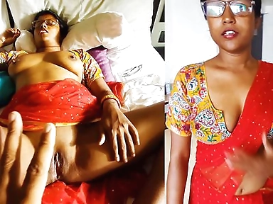 Indian Hot Women in Saree Fucked by Her Sasur at Hotel Room