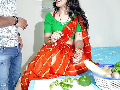 Naughty Devar Flirts with the Hot Bhabhi That Bhabhi Cum Out After Blowjob