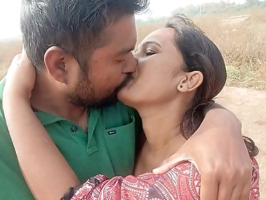 Jungle Sex with Very Funny Viral Outdoor Video