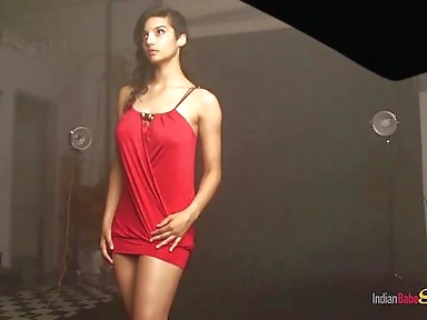 Young Indian college teen Shanaya in casting video