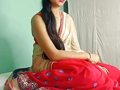 Thirsty Bhabhi's Body Heat Played with Her Ex-boyfriend