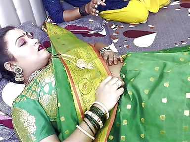 Hot Desi Indian Rozi Bhabhi Full Nude Sex with Rocky