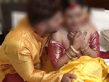 A Beautiful Couple Made a Sizzling Session in Their First Night