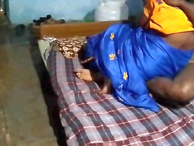 Big boobs desi bhabi sex in blue saree