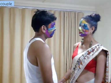 Indian Artist Bhabhi in Saree Goes Wild