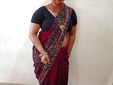 Newly Married 18 Years Hot Indian Couple Wife and Husband Homemade Doggy Sex in Clear Hindi Audio and Dirty Talk