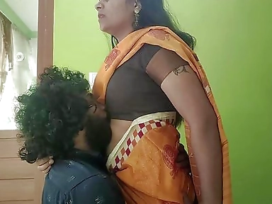 Saree Romance with Hot Lips