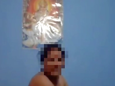 Indian Cheating Shop Worker Invited Owner to House and Had Sex